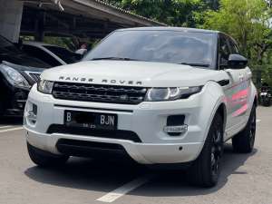 Jual bekas Land Rover Range Rover Evoque Dynamic Luxury Si4 2014 SUV,lokasi di Jakarta DKI