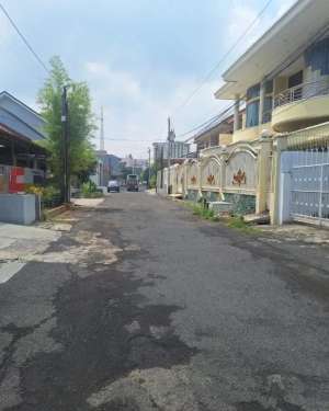 LOKASI ISTIMEWA RUMAH DI JL MAWAR BRUMBUNGAN SEMARANG TENGAH lokasi di Semarang Tengah, tersedia melalui melalui situs Olx