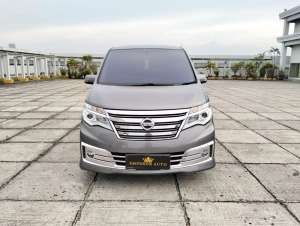 Jual bekas LowKMNissan Serena HWS Panoramic Autech 2015 Istimewa,lokasi di 