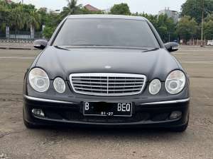 Jual bekas MERCY E280 AT HITAM 2006 NEGO SAMPAI DEAL SIAP PAKAI,lokasi di Jakarta DKI