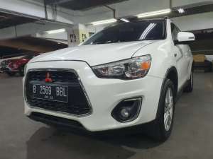 Jual bekas Mitsubishi Outlander PX 2016 FullOriginal SepertiBaru Gressss ISTIMEWA,lokasi di 