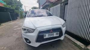 Jual bekas Mitsubishi Outlander Sport 2015 Bensin,lokasi di 