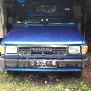 Jual bekas Mobil kijang Pick up th 95BAK FLAT DECK,lokasi di Jakarta Barat