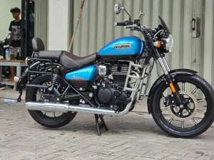 Jual bekas Moge Cruiser Turing Royal Enfield Meteor 350 SuperNova th 2021 Odo 3rb,lokasi di Cempaka Putih