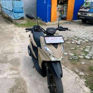 Jual bekas motor bekas beat street tahun 2025,lokasi di Kendari