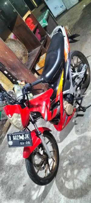 Jual bekas Motor satria Fu 2005,lokasi di Jatimakmur