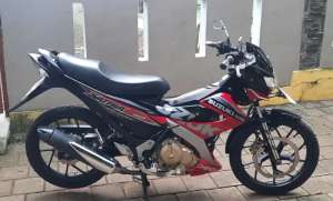 Motor suzuki fu. 150 cc lokasi di Kajen, tersedia melalui melalui situs Olx