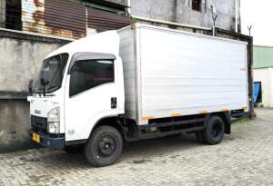 Jual bekas MULUS4banBARU MURAH CDD Isuzu elf NMR HD box alumunium 2022 NMR81HD,lokasi di Jakarta DKI