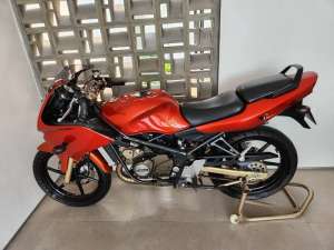 Jual bekas Ninja RR Old 2007 Orange,lokasi di Gayamsari