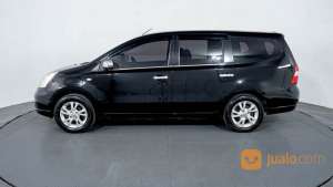 Jual bekas Nissan Grand Livina 1.5 SV AT 2012 Hitam,lokasi di Kota Bekasi
