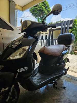Jual bekas Piaggio fly 125 2008,lokasi di Cibinong