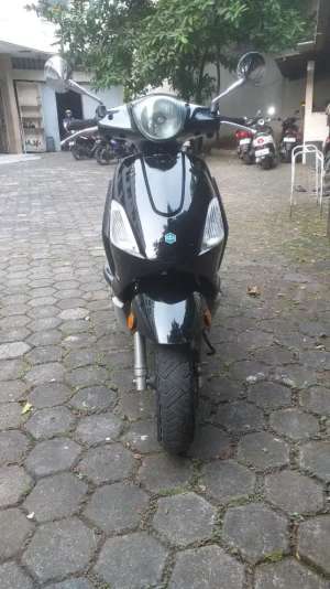 Jual bekas Piaggio fly 150 tahun 2011rare,lokasi di Bojongloa Kaler