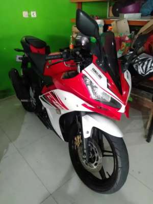Jual bekas R15 v2 tahun 2014,lokasi di Ngawen