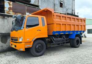 Jual bekas reg 2022 banbaruMURAH Mitsubishi fuso engkel dumptruck 2021 dump truck,lokasi di Jakarta DKI