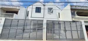 Rumah Baru Gress Karang Empat Tengah Kota Surabaya lokasi di Gubeng, tersedia melalui melalui situs Olx