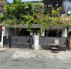 RUMAH CANTIK JL MANISAN CIPINANG CEMPEDAK JAKARTA TIMUR lokasi di Jatinegara, tersedia melalui melalui situs Olx