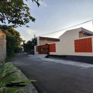 Rumah Kost an Dijual Dekat Kawasan Bisnis Kota Semarang lokasi di Mijen, tersedia melalui melalui situs Olx