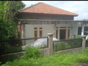 RUMAH NYAMAN DENGAN TANAH YANG LUAS HARGA TERJANGKAU BANJARAN lokasi di Banjaran, tersedia melalui melalui situs Olx