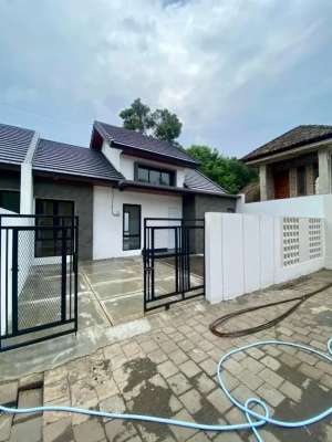 Rumah Termurah Dekat Pasar Jangkang 15 Menit Ke Ringroad Maguwoharjo lokasi di Depok, tersedia melalui melalui situs Olx