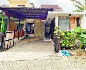 Rumah toko dijual dekat masjid bandungrejosari sukun hanya 420jt lokasi di Sukun, tersedia melalui melalui situs Olx