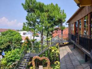 Rumah Villa Sejuk Ciawi view Gunung ga jauh dari tol lokasi di Ciawi, tersedia melalui melalui situs Olx