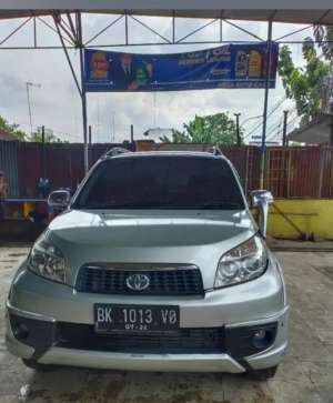 Jual bekas Rush trd manual bensin 2014 dijual cepat,lokasi di 