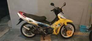 Jual bekas Satria Hiu 2T Kota Malang l Satria Hiu 2Tak Malang Raya l Satria Hiu 2T tahun 2004 l Satria LSCM,lokasi di Kota Malang