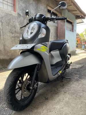 Jual bekas Scoopy 2022 kuncibintang dewata motor,lokasi di Denpasar Barat