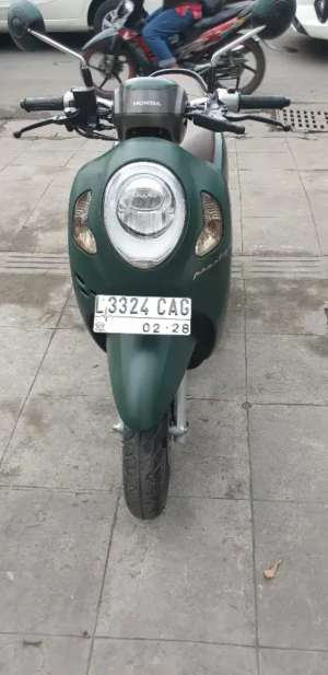 Jual bekas Scoopy Prestige th 2023 istimewa pjk baru,lokasi di Bubutan