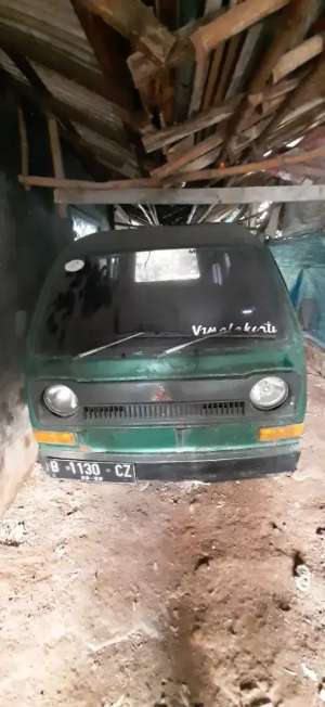 Jual bekas Si ijo minicab L100 si culun,lokasi di 