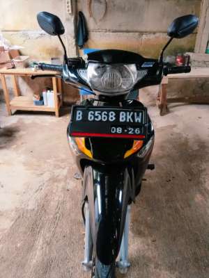 Jual bekas supra x 125 2006 injek dki pajak on 08 2025,lokasi di Kembangan