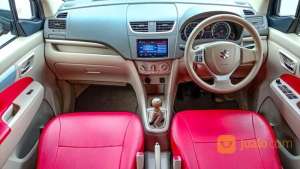 Jual bekas Suzuki Ertiga GX MT 2013 Merah,lokasi di Kota Surabaya