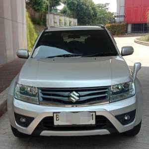 Jual bekas Suzuki Grand Vitara JLX Semi Matic 2017,lokasi di K                           