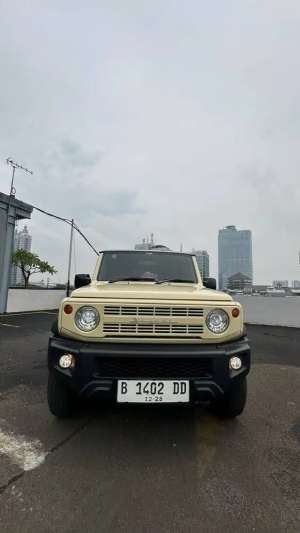 Jual bekas Suzuki Jimny JB74 Two Tone 2022 Jimny 2023 Chiffon Ivory Jimny 2021 jb,lokasi di 