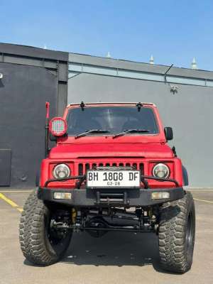 Jual bekas SUZUKI JIMNY SIERRA SJ410 MT 1984,lokasi di 