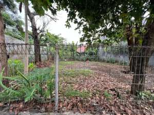 Tanah Luas di Bambu Apus Dalam Komplek Jendral Dekat TMII lokasi di Bambu Apus, tersedia melalui melalui situs Olx