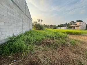 Tanah Strategis 100 m2 1010 di Setu Bekasi lokasi di Setu, tersedia melalui melalui situs Olx