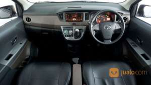 Mobil Bekas & Baru Calya