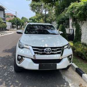 Jual bekas Toyota Fortuner VRZ Matic 2020,lokasi di K                           