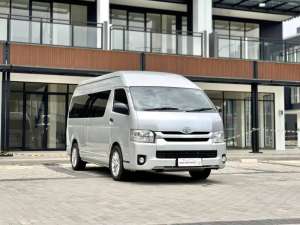 Jual bekas TOYOTA HIACE 2016,lokasi di 