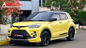 Jual bekas Toyota Raize 1.0 Turbo GR TSS Two Tone Tipe Tertinggi Yellow On Blac,lokasi di 