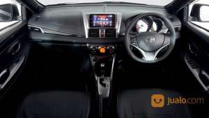 Jual bekas Toyota Yaris S TRD Sportivo AT 2017 Hitam,lokasi di Kota Bekasi