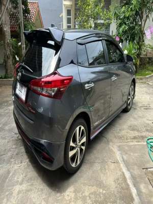 Jual bekas TOYOTA YARIS TRD SPORTIVO 2021 Bensin,lokasi di 