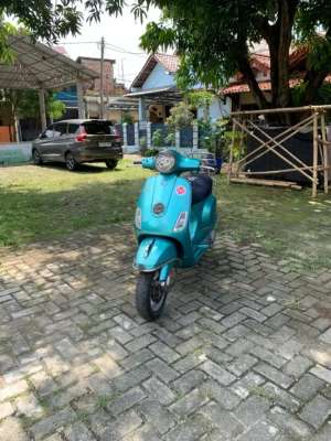 Jual bekas Vespa Matic LX 3Vie 2013 Hijau Tosca,lokasi di Jati Sampurna