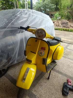 Jual bekas Vespa PX150 tahun 1982,lokasi di Depok