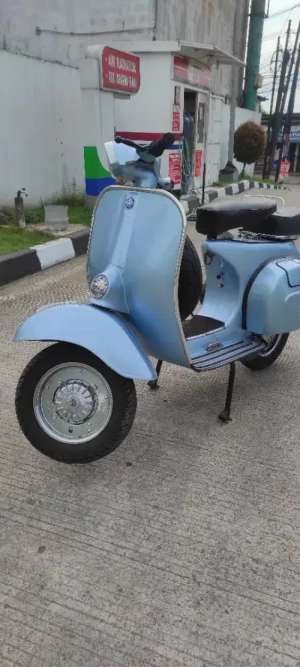 Jual bekas vespa super 1974,lokasi di Sindang Jaya