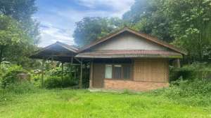 Villa dan tanah kebun 2500 m3 lokasi di Caringin, tersedia melalui melalui situs Olx