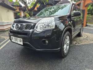 Jual bekas X TRAIL TH 2014PMK MANUAL,lokasi di 