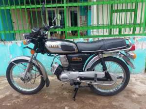 Jual bekas Yamaha l2 super 1985 black,lokasi di Purwokerto Timur