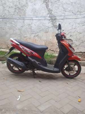 Jual bekas Yamaha Mio smile th 2010 ss lengkap,lokasi di Pesanggrahan